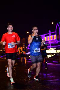 BIB: 42888, 43083
                            <button type="button" onclick="openModal(16640533)" class="btn btn-primary btn-sm float-right btn-popup" data-toggle="modal" data-target=".modal-high-quality">
                        <i class="fas fa-shopping-cart"></i> Add to Cart
                    </button>
                                            <button type="button" onclick="isThisMe(16640533, true)" class="btn btn-success btn-sm float-right btn-popup btn-isme hidden" data-toggle="tooltip" data-placement="bottom" title="นี่คือรูปของคุณใช่ไหม คลิกที่นี่เพื่อเอาเข้าอัลบั้ม">
                        <i class="fas fa-plus"></i> Add to album
                    </button>
                    <button type="button" onclick="isThisMe(16640533, false)" class="btn btn-warning btn-sm float-right btn-popup btn-isnotme hidden">
                        <i class="fas fa-ban"></i> Remove from album
                    </button>