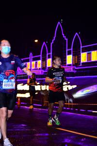 BIB: 40040
                            <button type="button" onclick="openModal(16621810)" class="btn btn-primary btn-sm float-right btn-popup" data-toggle="modal" data-target=".modal-high-quality">
                        <i class="fas fa-shopping-cart"></i> Add to Cart
                    </button>
                                            <button type="button" onclick="isThisMe(16621810, true)" class="btn btn-success btn-sm float-right btn-popup btn-isme hidden" data-toggle="tooltip" data-placement="bottom" title="นี่คือรูปของคุณใช่ไหม คลิกที่นี่เพื่อเอาเข้าอัลบั้ม">
                        <i class="fas fa-plus"></i> Add to album
                    </button>
                    <button type="button" onclick="isThisMe(16621810, false)" class="btn btn-warning btn-sm float-right btn-popup btn-isnotme hidden">
                        <i class="fas fa-ban"></i> Remove from album
                    </button>