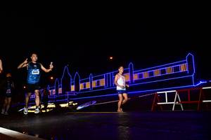 BIB: 0401
                            <button type="button" onclick="openModal(16866313)" class="btn btn-primary btn-sm float-right btn-popup" data-toggle="modal" data-target=".modal-high-quality">
                        <i class="fas fa-shopping-cart"></i> Add to Cart
                    </button>
                                            <button type="button" onclick="isThisMe(16866313, true)" class="btn btn-success btn-sm float-right btn-popup btn-isme hidden" data-toggle="tooltip" data-placement="bottom" title="นี่คือรูปของคุณใช่ไหม คลิกที่นี่เพื่อเอาเข้าอัลบั้ม">
                        <i class="fas fa-plus"></i> Add to album
                    </button>
                    <button type="button" onclick="isThisMe(16866313, false)" class="btn btn-warning btn-sm float-right btn-popup btn-isnotme hidden">
                        <i class="fas fa-ban"></i> Remove from album
                    </button>