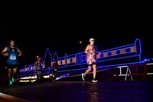 BIB: 43067
                            <button type="button" onclick="openModal(16862728)" class="btn btn-primary btn-sm float-right btn-popup" data-toggle="modal" data-target=".modal-high-quality">
                        <i class="fas fa-shopping-cart"></i> Add to Cart
                    </button>
                                            <button type="button" onclick="isThisMe(16862728, true)" class="btn btn-success btn-sm float-right btn-popup btn-isme hidden" data-toggle="tooltip" data-placement="bottom" title="นี่คือรูปของคุณใช่ไหม คลิกที่นี่เพื่อเอาเข้าอัลบั้ม">
                        <i class="fas fa-plus"></i> Add to album
                    </button>
                    <button type="button" onclick="isThisMe(16862728, false)" class="btn btn-warning btn-sm float-right btn-popup btn-isnotme hidden">
                        <i class="fas fa-ban"></i> Remove from album
                    </button>