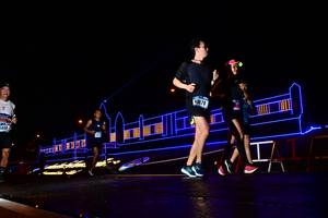 BIB: 1400
                            <button type="button" onclick="openModal(16865353)" class="btn btn-primary btn-sm float-right btn-popup" data-toggle="modal" data-target=".modal-high-quality">
                        <i class="fas fa-shopping-cart"></i> Add to Cart
                    </button>
                                            <button type="button" onclick="isThisMe(16865353, true)" class="btn btn-success btn-sm float-right btn-popup btn-isme hidden" data-toggle="tooltip" data-placement="bottom" title="นี่คือรูปของคุณใช่ไหม คลิกที่นี่เพื่อเอาเข้าอัลบั้ม">
                        <i class="fas fa-plus"></i> Add to album
                    </button>
                    <button type="button" onclick="isThisMe(16865353, false)" class="btn btn-warning btn-sm float-right btn-popup btn-isnotme hidden">
                        <i class="fas fa-ban"></i> Remove from album
                    </button>