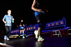 BIB: 43333
                            <button type="button" onclick="openModal(16866814)" class="btn btn-primary btn-sm float-right btn-popup" data-toggle="modal" data-target=".modal-high-quality">
                        <i class="fas fa-shopping-cart"></i> Add to Cart
                    </button>
                                            <button type="button" onclick="isThisMe(16866814, true)" class="btn btn-success btn-sm float-right btn-popup btn-isme hidden" data-toggle="tooltip" data-placement="bottom" title="นี่คือรูปของคุณใช่ไหม คลิกที่นี่เพื่อเอาเข้าอัลบั้ม">
                        <i class="fas fa-plus"></i> Add to album
                    </button>
                    <button type="button" onclick="isThisMe(16866814, false)" class="btn btn-warning btn-sm float-right btn-popup btn-isnotme hidden">
                        <i class="fas fa-ban"></i> Remove from album
                    </button>