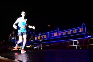 BIB: 4006
                            <button type="button" onclick="openModal(16861911)" class="btn btn-primary btn-sm float-right btn-popup" data-toggle="modal" data-target=".modal-high-quality">
                        <i class="fas fa-shopping-cart"></i> Add to Cart
                    </button>
                                            <button type="button" onclick="isThisMe(16861911, true)" class="btn btn-success btn-sm float-right btn-popup btn-isme hidden" data-toggle="tooltip" data-placement="bottom" title="นี่คือรูปของคุณใช่ไหม คลิกที่นี่เพื่อเอาเข้าอัลบั้ม">
                        <i class="fas fa-plus"></i> Add to album
                    </button>
                    <button type="button" onclick="isThisMe(16861911, false)" class="btn btn-warning btn-sm float-right btn-popup btn-isnotme hidden">
                        <i class="fas fa-ban"></i> Remove from album
                    </button>