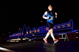 BIB: 540
                            <button type="button" onclick="openModal(16888759)" class="btn btn-primary btn-sm float-right btn-popup" data-toggle="modal" data-target=".modal-high-quality">
                        <i class="fas fa-shopping-cart"></i> Add to Cart
                    </button>
                                            <button type="button" onclick="isThisMe(16888759, true)" class="btn btn-success btn-sm float-right btn-popup btn-isme hidden" data-toggle="tooltip" data-placement="bottom" title="นี่คือรูปของคุณใช่ไหม คลิกที่นี่เพื่อเอาเข้าอัลบั้ม">
                        <i class="fas fa-plus"></i> Add to album
                    </button>
                    <button type="button" onclick="isThisMe(16888759, false)" class="btn btn-warning btn-sm float-right btn-popup btn-isnotme hidden">
                        <i class="fas fa-ban"></i> Remove from album
                    </button>