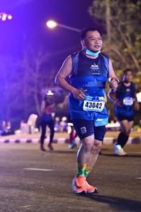 BIB: 43042
                            <button type="button" onclick="openModal(17015834)" class="btn btn-primary btn-sm float-right btn-popup" data-toggle="modal" data-target=".modal-high-quality">
                        <i class="fas fa-shopping-cart"></i> Add to Cart
                    </button>
                                            <button type="button" onclick="isThisMe(17015834, true)" class="btn btn-success btn-sm float-right btn-popup btn-isme hidden" data-toggle="tooltip" data-placement="bottom" title="นี่คือรูปของคุณใช่ไหม คลิกที่นี่เพื่อเอาเข้าอัลบั้ม">
                        <i class="fas fa-plus"></i> Add to album
                    </button>
                    <button type="button" onclick="isThisMe(17015834, false)" class="btn btn-warning btn-sm float-right btn-popup btn-isnotme hidden">
                        <i class="fas fa-ban"></i> Remove from album
                    </button>