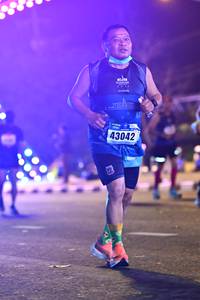 BIB: 43042
                            <button type="button" onclick="openModal(17015770)" class="btn btn-primary btn-sm float-right btn-popup" data-toggle="modal" data-target=".modal-high-quality">
                        <i class="fas fa-shopping-cart"></i> Add to Cart
                    </button>
                                            <button type="button" onclick="isThisMe(17015770, true)" class="btn btn-success btn-sm float-right btn-popup btn-isme hidden" data-toggle="tooltip" data-placement="bottom" title="นี่คือรูปของคุณใช่ไหม คลิกที่นี่เพื่อเอาเข้าอัลบั้ม">
                        <i class="fas fa-plus"></i> Add to album
                    </button>
                    <button type="button" onclick="isThisMe(17015770, false)" class="btn btn-warning btn-sm float-right btn-popup btn-isnotme hidden">
                        <i class="fas fa-ban"></i> Remove from album
                    </button>