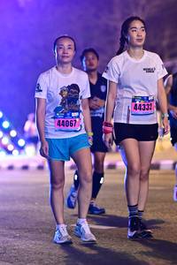 BIB: 44332, 44067
                            <button type="button" onclick="openModal(17112521)" class="btn btn-primary btn-sm float-right btn-popup" data-toggle="modal" data-target=".modal-high-quality">
                        <i class="fas fa-shopping-cart"></i> Add to Cart
                    </button>
                                            <button type="button" onclick="isThisMe(17112521, true)" class="btn btn-success btn-sm float-right btn-popup btn-isme hidden" data-toggle="tooltip" data-placement="bottom" title="นี่คือรูปของคุณใช่ไหม คลิกที่นี่เพื่อเอาเข้าอัลบั้ม">
                        <i class="fas fa-plus"></i> Add to album
                    </button>
                    <button type="button" onclick="isThisMe(17112521, false)" class="btn btn-warning btn-sm float-right btn-popup btn-isnotme hidden">
                        <i class="fas fa-ban"></i> Remove from album
                    </button>