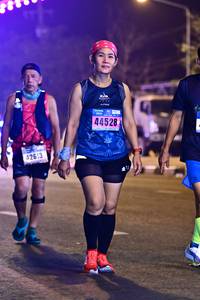BIB: 44528, 42613
                            <button type="button" onclick="openModal(17123864)" class="btn btn-primary btn-sm float-right btn-popup" data-toggle="modal" data-target=".modal-high-quality">
                        <i class="fas fa-shopping-cart"></i> Add to Cart
                    </button>
                                            <button type="button" onclick="isThisMe(17123864, true)" class="btn btn-success btn-sm float-right btn-popup btn-isme hidden" data-toggle="tooltip" data-placement="bottom" title="นี่คือรูปของคุณใช่ไหม คลิกที่นี่เพื่อเอาเข้าอัลบั้ม">
                        <i class="fas fa-plus"></i> Add to album
                    </button>
                    <button type="button" onclick="isThisMe(17123864, false)" class="btn btn-warning btn-sm float-right btn-popup btn-isnotme hidden">
                        <i class="fas fa-ban"></i> Remove from album
                    </button>