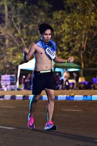 BIB: 40652
                            <button type="button" onclick="openModal(17107831)" class="btn btn-primary btn-sm float-right btn-popup" data-toggle="modal" data-target=".modal-high-quality">
                        <i class="fas fa-shopping-cart"></i> Add to Cart
                    </button>
                                            <button type="button" onclick="isThisMe(17107831, true)" class="btn btn-success btn-sm float-right btn-popup btn-isme hidden" data-toggle="tooltip" data-placement="bottom" title="นี่คือรูปของคุณใช่ไหม คลิกที่นี่เพื่อเอาเข้าอัลบั้ม">
                        <i class="fas fa-plus"></i> Add to album
                    </button>
                    <button type="button" onclick="isThisMe(17107831, false)" class="btn btn-warning btn-sm float-right btn-popup btn-isnotme hidden">
                        <i class="fas fa-ban"></i> Remove from album
                    </button>