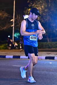 BIB: 42209
                            <button type="button" onclick="openModal(17113137)" class="btn btn-primary btn-sm float-right btn-popup" data-toggle="modal" data-target=".modal-high-quality">
                        <i class="fas fa-shopping-cart"></i> Add to Cart
                    </button>
                                            <button type="button" onclick="isThisMe(17113137, true)" class="btn btn-success btn-sm float-right btn-popup btn-isme hidden" data-toggle="tooltip" data-placement="bottom" title="นี่คือรูปของคุณใช่ไหม คลิกที่นี่เพื่อเอาเข้าอัลบั้ม">
                        <i class="fas fa-plus"></i> Add to album
                    </button>
                    <button type="button" onclick="isThisMe(17113137, false)" class="btn btn-warning btn-sm float-right btn-popup btn-isnotme hidden">
                        <i class="fas fa-ban"></i> Remove from album
                    </button>