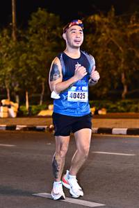 BIB: 40425
                            <button type="button" onclick="openModal(17139231)" class="btn btn-primary btn-sm float-right btn-popup" data-toggle="modal" data-target=".modal-high-quality">
                        <i class="fas fa-shopping-cart"></i> Add to Cart
                    </button>
                                            <button type="button" onclick="isThisMe(17139231, true)" class="btn btn-success btn-sm float-right btn-popup btn-isme hidden" data-toggle="tooltip" data-placement="bottom" title="นี่คือรูปของคุณใช่ไหม คลิกที่นี่เพื่อเอาเข้าอัลบั้ม">
                        <i class="fas fa-plus"></i> Add to album
                    </button>
                    <button type="button" onclick="isThisMe(17139231, false)" class="btn btn-warning btn-sm float-right btn-popup btn-isnotme hidden">
                        <i class="fas fa-ban"></i> Remove from album
                    </button>