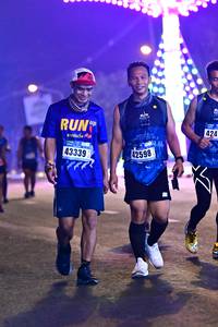BIB: 424, 43339, 42598
                            <button type="button" onclick="openModal(17126762)" class="btn btn-primary btn-sm float-right btn-popup" data-toggle="modal" data-target=".modal-high-quality">
                        <i class="fas fa-shopping-cart"></i> Add to Cart
                    </button>
                                            <button type="button" onclick="isThisMe(17126762, true)" class="btn btn-success btn-sm float-right btn-popup btn-isme hidden" data-toggle="tooltip" data-placement="bottom" title="นี่คือรูปของคุณใช่ไหม คลิกที่นี่เพื่อเอาเข้าอัลบั้ม">
                        <i class="fas fa-plus"></i> Add to album
                    </button>
                    <button type="button" onclick="isThisMe(17126762, false)" class="btn btn-warning btn-sm float-right btn-popup btn-isnotme hidden">
                        <i class="fas fa-ban"></i> Remove from album
                    </button>