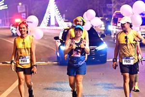 BIB: 596
                            <button type="button" onclick="openModal(17150015)" class="btn btn-primary btn-sm float-right btn-popup" data-toggle="modal" data-target=".modal-high-quality">
                        <i class="fas fa-shopping-cart"></i> Add to Cart
                    </button>
                                            <button type="button" onclick="isThisMe(17150015, true)" class="btn btn-success btn-sm float-right btn-popup btn-isme hidden" data-toggle="tooltip" data-placement="bottom" title="นี่คือรูปของคุณใช่ไหม คลิกที่นี่เพื่อเอาเข้าอัลบั้ม">
                        <i class="fas fa-plus"></i> Add to album
                    </button>
                    <button type="button" onclick="isThisMe(17150015, false)" class="btn btn-warning btn-sm float-right btn-popup btn-isnotme hidden">
                        <i class="fas fa-ban"></i> Remove from album
                    </button>