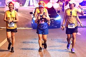 BIB: 515
                            <button type="button" onclick="openModal(17149966)" class="btn btn-primary btn-sm float-right btn-popup" data-toggle="modal" data-target=".modal-high-quality">
                        <i class="fas fa-shopping-cart"></i> Add to Cart
                    </button>
                                            <button type="button" onclick="isThisMe(17149966, true)" class="btn btn-success btn-sm float-right btn-popup btn-isme hidden" data-toggle="tooltip" data-placement="bottom" title="นี่คือรูปของคุณใช่ไหม คลิกที่นี่เพื่อเอาเข้าอัลบั้ม">
                        <i class="fas fa-plus"></i> Add to album
                    </button>
                    <button type="button" onclick="isThisMe(17149966, false)" class="btn btn-warning btn-sm float-right btn-popup btn-isnotme hidden">
                        <i class="fas fa-ban"></i> Remove from album
                    </button>