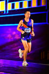 BIB: 40102
                            <button type="button" onclick="openModal(16678604)" class="btn btn-primary btn-sm float-right btn-popup" data-toggle="modal" data-target=".modal-high-quality">
                        <i class="fas fa-shopping-cart"></i> Add to Cart
                    </button>
                                            <button type="button" onclick="isThisMe(16678604, true)" class="btn btn-success btn-sm float-right btn-popup btn-isme hidden" data-toggle="tooltip" data-placement="bottom" title="นี่คือรูปของคุณใช่ไหม คลิกที่นี่เพื่อเอาเข้าอัลบั้ม">
                        <i class="fas fa-plus"></i> Add to album
                    </button>
                    <button type="button" onclick="isThisMe(16678604, false)" class="btn btn-warning btn-sm float-right btn-popup btn-isnotme hidden">
                        <i class="fas fa-ban"></i> Remove from album
                    </button>