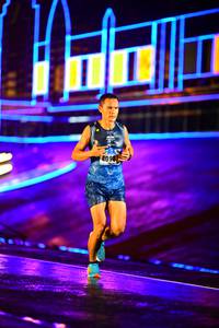 BIB: 4098
                            <button type="button" onclick="openModal(16592578)" class="btn btn-primary btn-sm float-right btn-popup" data-toggle="modal" data-target=".modal-high-quality">
                        <i class="fas fa-shopping-cart"></i> Add to Cart
                    </button>
                                            <button type="button" onclick="isThisMe(16592578, true)" class="btn btn-success btn-sm float-right btn-popup btn-isme hidden" data-toggle="tooltip" data-placement="bottom" title="นี่คือรูปของคุณใช่ไหม คลิกที่นี่เพื่อเอาเข้าอัลบั้ม">
                        <i class="fas fa-plus"></i> Add to album
                    </button>
                    <button type="button" onclick="isThisMe(16592578, false)" class="btn btn-warning btn-sm float-right btn-popup btn-isnotme hidden">
                        <i class="fas fa-ban"></i> Remove from album
                    </button>