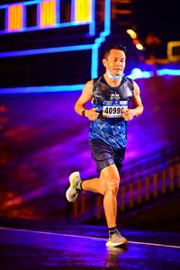 BIB: 4099
                            <button type="button" onclick="openModal(16457441)" class="btn btn-primary btn-sm float-right btn-popup" data-toggle="modal" data-target=".modal-high-quality">
                        <i class="fas fa-shopping-cart"></i> Add to Cart
                    </button>
                                            <button type="button" onclick="isThisMe(16457441, true)" class="btn btn-success btn-sm float-right btn-popup btn-isme hidden" data-toggle="tooltip" data-placement="bottom" title="นี่คือรูปของคุณใช่ไหม คลิกที่นี่เพื่อเอาเข้าอัลบั้ม">
                        <i class="fas fa-plus"></i> Add to album
                    </button>
                    <button type="button" onclick="isThisMe(16457441, false)" class="btn btn-warning btn-sm float-right btn-popup btn-isnotme hidden">
                        <i class="fas fa-ban"></i> Remove from album
                    </button>