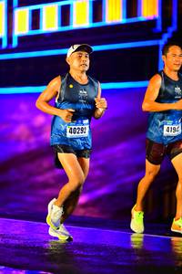 BIB: 40292, 4194
                            <button type="button" onclick="openModal(16564989)" class="btn btn-primary btn-sm float-right btn-popup" data-toggle="modal" data-target=".modal-high-quality">
                        <i class="fas fa-shopping-cart"></i> Add to Cart
                    </button>
                                            <button type="button" onclick="isThisMe(16564989, true)" class="btn btn-success btn-sm float-right btn-popup btn-isme hidden" data-toggle="tooltip" data-placement="bottom" title="นี่คือรูปของคุณใช่ไหม คลิกที่นี่เพื่อเอาเข้าอัลบั้ม">
                        <i class="fas fa-plus"></i> Add to album
                    </button>
                    <button type="button" onclick="isThisMe(16564989, false)" class="btn btn-warning btn-sm float-right btn-popup btn-isnotme hidden">
                        <i class="fas fa-ban"></i> Remove from album
                    </button>