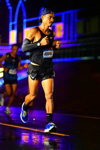 BIB: 4006
                            <button type="button" onclick="openModal(16636316)" class="btn btn-primary btn-sm float-right btn-popup" data-toggle="modal" data-target=".modal-high-quality">
                        <i class="fas fa-shopping-cart"></i> Add to Cart
                    </button>
                                            <button type="button" onclick="isThisMe(16636316, true)" class="btn btn-success btn-sm float-right btn-popup btn-isme hidden" data-toggle="tooltip" data-placement="bottom" title="นี่คือรูปของคุณใช่ไหม คลิกที่นี่เพื่อเอาเข้าอัลบั้ม">
                        <i class="fas fa-plus"></i> Add to album
                    </button>
                    <button type="button" onclick="isThisMe(16636316, false)" class="btn btn-warning btn-sm float-right btn-popup btn-isnotme hidden">
                        <i class="fas fa-ban"></i> Remove from album
                    </button>