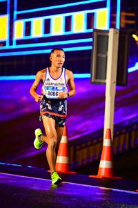 BIB: 4006
                            <button type="button" onclick="openModal(16463938)" class="btn btn-primary btn-sm float-right btn-popup" data-toggle="modal" data-target=".modal-high-quality">
                        <i class="fas fa-shopping-cart"></i> Add to Cart
                    </button>
                                            <button type="button" onclick="isThisMe(16463938, true)" class="btn btn-success btn-sm float-right btn-popup btn-isme hidden" data-toggle="tooltip" data-placement="bottom" title="นี่คือรูปของคุณใช่ไหม คลิกที่นี่เพื่อเอาเข้าอัลบั้ม">
                        <i class="fas fa-plus"></i> Add to album
                    </button>
                    <button type="button" onclick="isThisMe(16463938, false)" class="btn btn-warning btn-sm float-right btn-popup btn-isnotme hidden">
                        <i class="fas fa-ban"></i> Remove from album
                    </button>