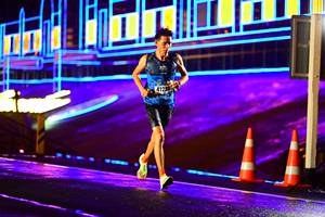 BIB: 4122
                            <button type="button" onclick="openModal(16474159)" class="btn btn-primary btn-sm float-right btn-popup" data-toggle="modal" data-target=".modal-high-quality">
                        <i class="fas fa-shopping-cart"></i> Add to Cart
                    </button>
                                            <button type="button" onclick="isThisMe(16474159, true)" class="btn btn-success btn-sm float-right btn-popup btn-isme hidden" data-toggle="tooltip" data-placement="bottom" title="นี่คือรูปของคุณใช่ไหม คลิกที่นี่เพื่อเอาเข้าอัลบั้ม">
                        <i class="fas fa-plus"></i> Add to album
                    </button>
                    <button type="button" onclick="isThisMe(16474159, false)" class="btn btn-warning btn-sm float-right btn-popup btn-isnotme hidden">
                        <i class="fas fa-ban"></i> Remove from album
                    </button>