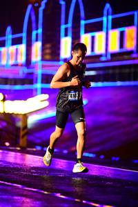 BIB: 4107
                            <button type="button" onclick="openModal(16525908)" class="btn btn-primary btn-sm float-right btn-popup" data-toggle="modal" data-target=".modal-high-quality">
                        <i class="fas fa-shopping-cart"></i> Add to Cart
                    </button>
                                            <button type="button" onclick="isThisMe(16525908, true)" class="btn btn-success btn-sm float-right btn-popup btn-isme hidden" data-toggle="tooltip" data-placement="bottom" title="นี่คือรูปของคุณใช่ไหม คลิกที่นี่เพื่อเอาเข้าอัลบั้ม">
                        <i class="fas fa-plus"></i> Add to album
                    </button>
                    <button type="button" onclick="isThisMe(16525908, false)" class="btn btn-warning btn-sm float-right btn-popup btn-isnotme hidden">
                        <i class="fas fa-ban"></i> Remove from album
                    </button>