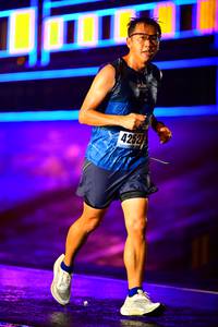 BIB: 4252
                            <button type="button" onclick="openModal(16693049)" class="btn btn-primary btn-sm float-right btn-popup" data-toggle="modal" data-target=".modal-high-quality">
                        <i class="fas fa-shopping-cart"></i> Add to Cart
                    </button>
                                            <button type="button" onclick="isThisMe(16693049, true)" class="btn btn-success btn-sm float-right btn-popup btn-isme hidden" data-toggle="tooltip" data-placement="bottom" title="นี่คือรูปของคุณใช่ไหม คลิกที่นี่เพื่อเอาเข้าอัลบั้ม">
                        <i class="fas fa-plus"></i> Add to album
                    </button>
                    <button type="button" onclick="isThisMe(16693049, false)" class="btn btn-warning btn-sm float-right btn-popup btn-isnotme hidden">
                        <i class="fas fa-ban"></i> Remove from album
                    </button>