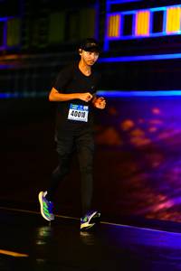 BIB: 40018
                            <button type="button" onclick="openModal(16491957)" class="btn btn-primary btn-sm float-right btn-popup" data-toggle="modal" data-target=".modal-high-quality">
                        <i class="fas fa-shopping-cart"></i> Add to Cart
                    </button>
                                            <button type="button" onclick="isThisMe(16491957, true)" class="btn btn-success btn-sm float-right btn-popup btn-isme hidden" data-toggle="tooltip" data-placement="bottom" title="นี่คือรูปของคุณใช่ไหม คลิกที่นี่เพื่อเอาเข้าอัลบั้ม">
                        <i class="fas fa-plus"></i> Add to album
                    </button>
                    <button type="button" onclick="isThisMe(16491957, false)" class="btn btn-warning btn-sm float-right btn-popup btn-isnotme hidden">
                        <i class="fas fa-ban"></i> Remove from album
                    </button>