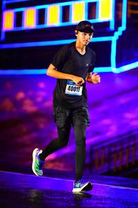 BIB: 40018
                            <button type="button" onclick="openModal(16493673)" class="btn btn-primary btn-sm float-right btn-popup" data-toggle="modal" data-target=".modal-high-quality">
                        <i class="fas fa-shopping-cart"></i> Add to Cart
                    </button>
                                            <button type="button" onclick="isThisMe(16493673, true)" class="btn btn-success btn-sm float-right btn-popup btn-isme hidden" data-toggle="tooltip" data-placement="bottom" title="นี่คือรูปของคุณใช่ไหม คลิกที่นี่เพื่อเอาเข้าอัลบั้ม">
                        <i class="fas fa-plus"></i> Add to album
                    </button>
                    <button type="button" onclick="isThisMe(16493673, false)" class="btn btn-warning btn-sm float-right btn-popup btn-isnotme hidden">
                        <i class="fas fa-ban"></i> Remove from album
                    </button>