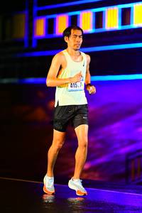 BIB: 4157
                            <button type="button" onclick="openModal(16490262)" class="btn btn-primary btn-sm float-right btn-popup" data-toggle="modal" data-target=".modal-high-quality">
                        <i class="fas fa-shopping-cart"></i> Add to Cart
                    </button>
                                            <button type="button" onclick="isThisMe(16490262, true)" class="btn btn-success btn-sm float-right btn-popup btn-isme hidden" data-toggle="tooltip" data-placement="bottom" title="นี่คือรูปของคุณใช่ไหม คลิกที่นี่เพื่อเอาเข้าอัลบั้ม">
                        <i class="fas fa-plus"></i> Add to album
                    </button>
                    <button type="button" onclick="isThisMe(16490262, false)" class="btn btn-warning btn-sm float-right btn-popup btn-isnotme hidden">
                        <i class="fas fa-ban"></i> Remove from album
                    </button>