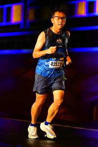 BIB: 42522
                            <button type="button" onclick="openModal(16692245)" class="btn btn-primary btn-sm float-right btn-popup" data-toggle="modal" data-target=".modal-high-quality">
                        <i class="fas fa-shopping-cart"></i> Add to Cart
                    </button>
                                            <button type="button" onclick="isThisMe(16692245, true)" class="btn btn-success btn-sm float-right btn-popup btn-isme hidden" data-toggle="tooltip" data-placement="bottom" title="นี่คือรูปของคุณใช่ไหม คลิกที่นี่เพื่อเอาเข้าอัลบั้ม">
                        <i class="fas fa-plus"></i> Add to album
                    </button>
                    <button type="button" onclick="isThisMe(16692245, false)" class="btn btn-warning btn-sm float-right btn-popup btn-isnotme hidden">
                        <i class="fas fa-ban"></i> Remove from album
                    </button>