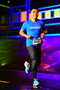 BIB: 40551
                            <button type="button" onclick="openModal(16451850)" class="btn btn-primary btn-sm float-right btn-popup" data-toggle="modal" data-target=".modal-high-quality">
                        <i class="fas fa-shopping-cart"></i> Add to Cart
                    </button>
                                            <button type="button" onclick="isThisMe(16451850, true)" class="btn btn-success btn-sm float-right btn-popup btn-isme hidden" data-toggle="tooltip" data-placement="bottom" title="นี่คือรูปของคุณใช่ไหม คลิกที่นี่เพื่อเอาเข้าอัลบั้ม">
                        <i class="fas fa-plus"></i> Add to album
                    </button>
                    <button type="button" onclick="isThisMe(16451850, false)" class="btn btn-warning btn-sm float-right btn-popup btn-isnotme hidden">
                        <i class="fas fa-ban"></i> Remove from album
                    </button>