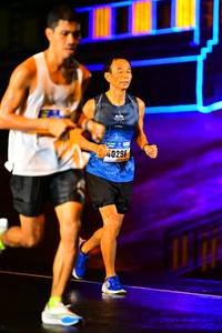 BIB: 40298
                            <button type="button" onclick="openModal(16730934)" class="btn btn-primary btn-sm float-right btn-popup" data-toggle="modal" data-target=".modal-high-quality">
                        <i class="fas fa-shopping-cart"></i> Add to Cart
                    </button>
                                            <button type="button" onclick="isThisMe(16730934, true)" class="btn btn-success btn-sm float-right btn-popup btn-isme hidden" data-toggle="tooltip" data-placement="bottom" title="นี่คือรูปของคุณใช่ไหม คลิกที่นี่เพื่อเอาเข้าอัลบั้ม">
                        <i class="fas fa-plus"></i> Add to album
                    </button>
                    <button type="button" onclick="isThisMe(16730934, false)" class="btn btn-warning btn-sm float-right btn-popup btn-isnotme hidden">
                        <i class="fas fa-ban"></i> Remove from album
                    </button>