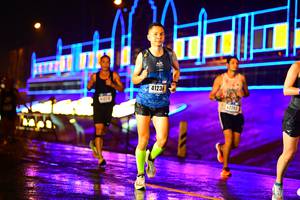 BIB: 41236, 47283
                            <button type="button" onclick="openModal(16614964)" class="btn btn-primary btn-sm float-right btn-popup" data-toggle="modal" data-target=".modal-high-quality">
                        <i class="fas fa-shopping-cart"></i> Add to Cart
                    </button>
                                            <button type="button" onclick="isThisMe(16614964, true)" class="btn btn-success btn-sm float-right btn-popup btn-isme hidden" data-toggle="tooltip" data-placement="bottom" title="นี่คือรูปของคุณใช่ไหม คลิกที่นี่เพื่อเอาเข้าอัลบั้ม">
                        <i class="fas fa-plus"></i> Add to album
                    </button>
                    <button type="button" onclick="isThisMe(16614964, false)" class="btn btn-warning btn-sm float-right btn-popup btn-isnotme hidden">
                        <i class="fas fa-ban"></i> Remove from album
                    </button>