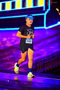 BIB: 42963
                            <button type="button" onclick="openModal(16709508)" class="btn btn-primary btn-sm float-right btn-popup" data-toggle="modal" data-target=".modal-high-quality">
                        <i class="fas fa-shopping-cart"></i> Add to Cart
                    </button>
                                            <button type="button" onclick="isThisMe(16709508, true)" class="btn btn-success btn-sm float-right btn-popup btn-isme hidden" data-toggle="tooltip" data-placement="bottom" title="นี่คือรูปของคุณใช่ไหม คลิกที่นี่เพื่อเอาเข้าอัลบั้ม">
                        <i class="fas fa-plus"></i> Add to album
                    </button>
                    <button type="button" onclick="isThisMe(16709508, false)" class="btn btn-warning btn-sm float-right btn-popup btn-isnotme hidden">
                        <i class="fas fa-ban"></i> Remove from album
                    </button>