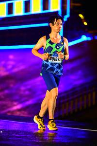 BIB: 40167
                            <button type="button" onclick="openModal(16700151)" class="btn btn-primary btn-sm float-right btn-popup" data-toggle="modal" data-target=".modal-high-quality">
                        <i class="fas fa-shopping-cart"></i> Add to Cart
                    </button>
                                            <button type="button" onclick="isThisMe(16700151, true)" class="btn btn-success btn-sm float-right btn-popup btn-isme hidden" data-toggle="tooltip" data-placement="bottom" title="นี่คือรูปของคุณใช่ไหม คลิกที่นี่เพื่อเอาเข้าอัลบั้ม">
                        <i class="fas fa-plus"></i> Add to album
                    </button>
                    <button type="button" onclick="isThisMe(16700151, false)" class="btn btn-warning btn-sm float-right btn-popup btn-isnotme hidden">
                        <i class="fas fa-ban"></i> Remove from album
                    </button>