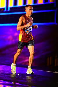 BIB: 40130
                            <button type="button" onclick="openModal(16636910)" class="btn btn-primary btn-sm float-right btn-popup" data-toggle="modal" data-target=".modal-high-quality">
                        <i class="fas fa-shopping-cart"></i> Add to Cart
                    </button>
                                            <button type="button" onclick="isThisMe(16636910, true)" class="btn btn-success btn-sm float-right btn-popup btn-isme hidden" data-toggle="tooltip" data-placement="bottom" title="นี่คือรูปของคุณใช่ไหม คลิกที่นี่เพื่อเอาเข้าอัลบั้ม">
                        <i class="fas fa-plus"></i> Add to album
                    </button>
                    <button type="button" onclick="isThisMe(16636910, false)" class="btn btn-warning btn-sm float-right btn-popup btn-isnotme hidden">
                        <i class="fas fa-ban"></i> Remove from album
                    </button>