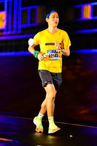 BIB: 42143
                            <button type="button" onclick="openModal(16532262)" class="btn btn-primary btn-sm float-right btn-popup" data-toggle="modal" data-target=".modal-high-quality">
                        <i class="fas fa-shopping-cart"></i> Add to Cart
                    </button>
                                            <button type="button" onclick="isThisMe(16532262, true)" class="btn btn-success btn-sm float-right btn-popup btn-isme hidden" data-toggle="tooltip" data-placement="bottom" title="นี่คือรูปของคุณใช่ไหม คลิกที่นี่เพื่อเอาเข้าอัลบั้ม">
                        <i class="fas fa-plus"></i> Add to album
                    </button>
                    <button type="button" onclick="isThisMe(16532262, false)" class="btn btn-warning btn-sm float-right btn-popup btn-isnotme hidden">
                        <i class="fas fa-ban"></i> Remove from album
                    </button>