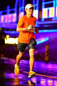 BIB: 1649
                            <button type="button" onclick="openModal(16605049)" class="btn btn-primary btn-sm float-right btn-popup" data-toggle="modal" data-target=".modal-high-quality">
                        <i class="fas fa-shopping-cart"></i> Add to Cart
                    </button>
                                            <button type="button" onclick="isThisMe(16605049, true)" class="btn btn-success btn-sm float-right btn-popup btn-isme hidden" data-toggle="tooltip" data-placement="bottom" title="นี่คือรูปของคุณใช่ไหม คลิกที่นี่เพื่อเอาเข้าอัลบั้ม">
                        <i class="fas fa-plus"></i> Add to album
                    </button>
                    <button type="button" onclick="isThisMe(16605049, false)" class="btn btn-warning btn-sm float-right btn-popup btn-isnotme hidden">
                        <i class="fas fa-ban"></i> Remove from album
                    </button>