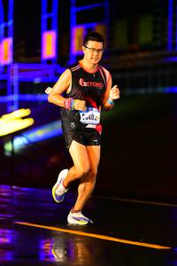 BIB: 402
                            <button type="button" onclick="openModal(16588847)" class="btn btn-primary btn-sm float-right btn-popup" data-toggle="modal" data-target=".modal-high-quality">
                        <i class="fas fa-shopping-cart"></i> Add to Cart
                    </button>
                                            <button type="button" onclick="isThisMe(16588847, true)" class="btn btn-success btn-sm float-right btn-popup btn-isme hidden" data-toggle="tooltip" data-placement="bottom" title="นี่คือรูปของคุณใช่ไหม คลิกที่นี่เพื่อเอาเข้าอัลบั้ม">
                        <i class="fas fa-plus"></i> Add to album
                    </button>
                    <button type="button" onclick="isThisMe(16588847, false)" class="btn btn-warning btn-sm float-right btn-popup btn-isnotme hidden">
                        <i class="fas fa-ban"></i> Remove from album
                    </button>