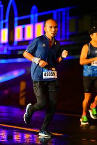 BIB: 42059
                            <button type="button" onclick="openModal(16697933)" class="btn btn-primary btn-sm float-right btn-popup" data-toggle="modal" data-target=".modal-high-quality">
                        <i class="fas fa-shopping-cart"></i> Add to Cart
                    </button>
                                            <button type="button" onclick="isThisMe(16697933, true)" class="btn btn-success btn-sm float-right btn-popup btn-isme hidden" data-toggle="tooltip" data-placement="bottom" title="นี่คือรูปของคุณใช่ไหม คลิกที่นี่เพื่อเอาเข้าอัลบั้ม">
                        <i class="fas fa-plus"></i> Add to album
                    </button>
                    <button type="button" onclick="isThisMe(16697933, false)" class="btn btn-warning btn-sm float-right btn-popup btn-isnotme hidden">
                        <i class="fas fa-ban"></i> Remove from album
                    </button>