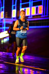 BIB: 41318
                            <button type="button" onclick="openModal(16530754)" class="btn btn-primary btn-sm float-right btn-popup" data-toggle="modal" data-target=".modal-high-quality">
                        <i class="fas fa-shopping-cart"></i> Add to Cart
                    </button>
                                            <button type="button" onclick="isThisMe(16530754, true)" class="btn btn-success btn-sm float-right btn-popup btn-isme hidden" data-toggle="tooltip" data-placement="bottom" title="นี่คือรูปของคุณใช่ไหม คลิกที่นี่เพื่อเอาเข้าอัลบั้ม">
                        <i class="fas fa-plus"></i> Add to album
                    </button>
                    <button type="button" onclick="isThisMe(16530754, false)" class="btn btn-warning btn-sm float-right btn-popup btn-isnotme hidden">
                        <i class="fas fa-ban"></i> Remove from album
                    </button>