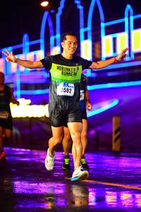 BIB: 0582
                            <button type="button" onclick="openModal(16488960)" class="btn btn-primary btn-sm float-right btn-popup" data-toggle="modal" data-target=".modal-high-quality">
                        <i class="fas fa-shopping-cart"></i> Add to Cart
                    </button>
                                            <button type="button" onclick="isThisMe(16488960, true)" class="btn btn-success btn-sm float-right btn-popup btn-isme hidden" data-toggle="tooltip" data-placement="bottom" title="นี่คือรูปของคุณใช่ไหม คลิกที่นี่เพื่อเอาเข้าอัลบั้ม">
                        <i class="fas fa-plus"></i> Add to album
                    </button>
                    <button type="button" onclick="isThisMe(16488960, false)" class="btn btn-warning btn-sm float-right btn-popup btn-isnotme hidden">
                        <i class="fas fa-ban"></i> Remove from album
                    </button>