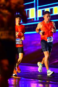 BIB: 0952, 41071
                            <button type="button" onclick="openModal(16722937)" class="btn btn-primary btn-sm float-right btn-popup" data-toggle="modal" data-target=".modal-high-quality">
                        <i class="fas fa-shopping-cart"></i> Add to Cart
                    </button>
                                            <button type="button" onclick="isThisMe(16722937, true)" class="btn btn-success btn-sm float-right btn-popup btn-isme hidden" data-toggle="tooltip" data-placement="bottom" title="นี่คือรูปของคุณใช่ไหม คลิกที่นี่เพื่อเอาเข้าอัลบั้ม">
                        <i class="fas fa-plus"></i> Add to album
                    </button>
                    <button type="button" onclick="isThisMe(16722937, false)" class="btn btn-warning btn-sm float-right btn-popup btn-isnotme hidden">
                        <i class="fas fa-ban"></i> Remove from album
                    </button>