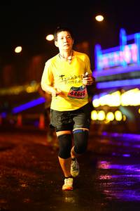 BIB: 4466
                            <button type="button" onclick="openModal(16949509)" class="btn btn-primary btn-sm float-right btn-popup" data-toggle="modal" data-target=".modal-high-quality">
                        <i class="fas fa-shopping-cart"></i> Add to Cart
                    </button>
                                            <button type="button" onclick="isThisMe(16949509, true)" class="btn btn-success btn-sm float-right btn-popup btn-isme hidden" data-toggle="tooltip" data-placement="bottom" title="นี่คือรูปของคุณใช่ไหม คลิกที่นี่เพื่อเอาเข้าอัลบั้ม">
                        <i class="fas fa-plus"></i> Add to album
                    </button>
                    <button type="button" onclick="isThisMe(16949509, false)" class="btn btn-warning btn-sm float-right btn-popup btn-isnotme hidden">
                        <i class="fas fa-ban"></i> Remove from album
                    </button>