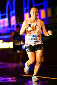 BIB: 40895
                            <button type="button" onclick="openModal(16963218)" class="btn btn-primary btn-sm float-right btn-popup" data-toggle="modal" data-target=".modal-high-quality">
                        <i class="fas fa-shopping-cart"></i> Add to Cart
                    </button>
                                            <button type="button" onclick="isThisMe(16963218, true)" class="btn btn-success btn-sm float-right btn-popup btn-isme hidden" data-toggle="tooltip" data-placement="bottom" title="นี่คือรูปของคุณใช่ไหม คลิกที่นี่เพื่อเอาเข้าอัลบั้ม">
                        <i class="fas fa-plus"></i> Add to album
                    </button>
                    <button type="button" onclick="isThisMe(16963218, false)" class="btn btn-warning btn-sm float-right btn-popup btn-isnotme hidden">
                        <i class="fas fa-ban"></i> Remove from album
                    </button>