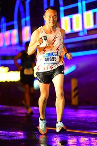 BIB: 40895
                            <button type="button" onclick="openModal(16962823)" class="btn btn-primary btn-sm float-right btn-popup" data-toggle="modal" data-target=".modal-high-quality">
                        <i class="fas fa-shopping-cart"></i> Add to Cart
                    </button>
                                            <button type="button" onclick="isThisMe(16962823, true)" class="btn btn-success btn-sm float-right btn-popup btn-isme hidden" data-toggle="tooltip" data-placement="bottom" title="นี่คือรูปของคุณใช่ไหม คลิกที่นี่เพื่อเอาเข้าอัลบั้ม">
                        <i class="fas fa-plus"></i> Add to album
                    </button>
                    <button type="button" onclick="isThisMe(16962823, false)" class="btn btn-warning btn-sm float-right btn-popup btn-isnotme hidden">
                        <i class="fas fa-ban"></i> Remove from album
                    </button>