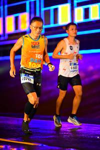 BIB: 100, 69445, 40741
                            <button type="button" onclick="openModal(16972759)" class="btn btn-primary btn-sm float-right btn-popup" data-toggle="modal" data-target=".modal-high-quality">
                        <i class="fas fa-shopping-cart"></i> Add to Cart
                    </button>
                                            <button type="button" onclick="isThisMe(16972759, true)" class="btn btn-success btn-sm float-right btn-popup btn-isme hidden" data-toggle="tooltip" data-placement="bottom" title="นี่คือรูปของคุณใช่ไหม คลิกที่นี่เพื่อเอาเข้าอัลบั้ม">
                        <i class="fas fa-plus"></i> Add to album
                    </button>
                    <button type="button" onclick="isThisMe(16972759, false)" class="btn btn-warning btn-sm float-right btn-popup btn-isnotme hidden">
                        <i class="fas fa-ban"></i> Remove from album
                    </button>