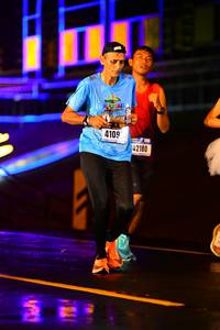 BIB: 4109, 42180
                            <button type="button" onclick="openModal(16979694)" class="btn btn-primary btn-sm float-right btn-popup" data-toggle="modal" data-target=".modal-high-quality">
                        <i class="fas fa-shopping-cart"></i> Add to Cart
                    </button>
                                            <button type="button" onclick="isThisMe(16979694, true)" class="btn btn-success btn-sm float-right btn-popup btn-isme hidden" data-toggle="tooltip" data-placement="bottom" title="นี่คือรูปของคุณใช่ไหม คลิกที่นี่เพื่อเอาเข้าอัลบั้ม">
                        <i class="fas fa-plus"></i> Add to album
                    </button>
                    <button type="button" onclick="isThisMe(16979694, false)" class="btn btn-warning btn-sm float-right btn-popup btn-isnotme hidden">
                        <i class="fas fa-ban"></i> Remove from album
                    </button>