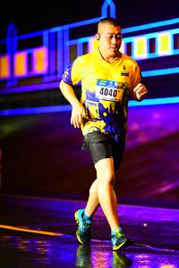 BIB: 4040
                            <button type="button" onclick="openModal(16871805)" class="btn btn-primary btn-sm float-right btn-popup" data-toggle="modal" data-target=".modal-high-quality">
                        <i class="fas fa-shopping-cart"></i> Add to Cart
                    </button>
                                            <button type="button" onclick="isThisMe(16871805, true)" class="btn btn-success btn-sm float-right btn-popup btn-isme hidden" data-toggle="tooltip" data-placement="bottom" title="นี่คือรูปของคุณใช่ไหม คลิกที่นี่เพื่อเอาเข้าอัลบั้ม">
                        <i class="fas fa-plus"></i> Add to album
                    </button>
                    <button type="button" onclick="isThisMe(16871805, false)" class="btn btn-warning btn-sm float-right btn-popup btn-isnotme hidden">
                        <i class="fas fa-ban"></i> Remove from album
                    </button>